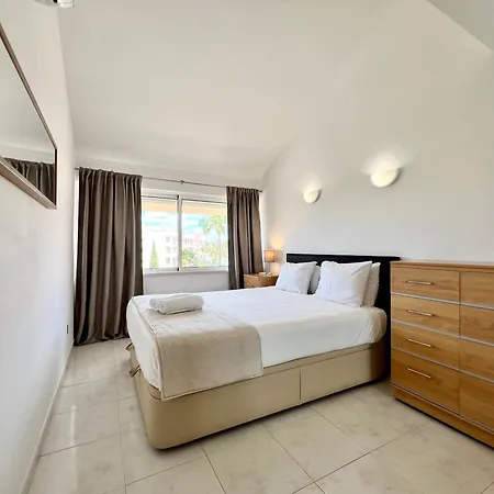 Out - Vilamoura - Duplex Apartmán *