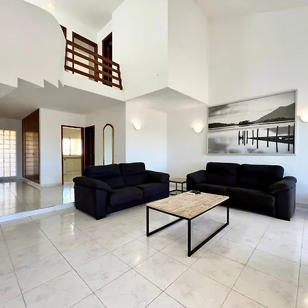 Out - Vilamoura - Duplex *