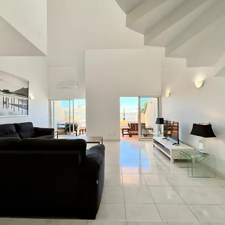 Out - Vilamoura - Duplex Quarteira