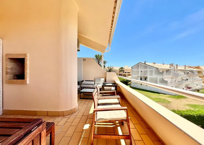 Out - Vilamoura - Duplex *