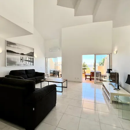 Out - Vilamoura - Duplex Quarteira