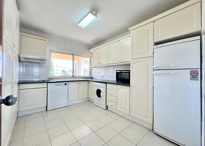 Out - Vilamoura - Duplex Quarteira