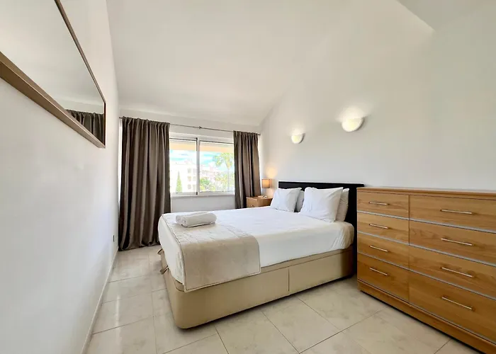 Out - Vilamoura - Duplex Apartmán *