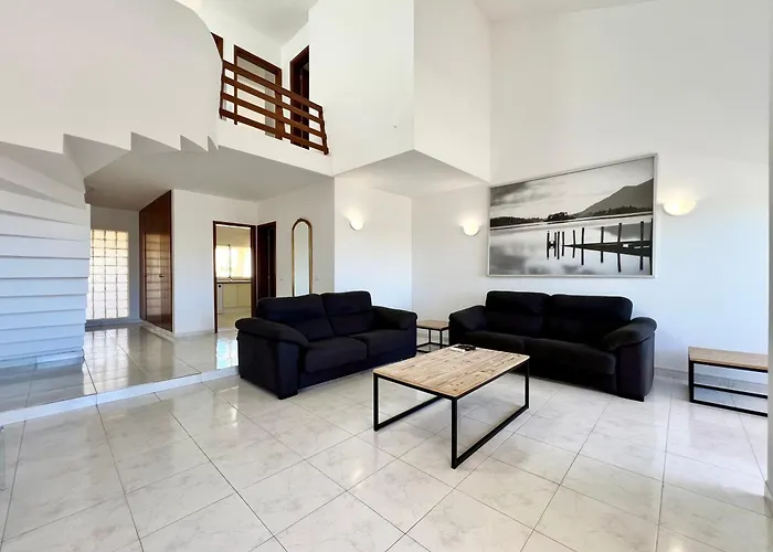 Out - Vilamoura - Duplex *