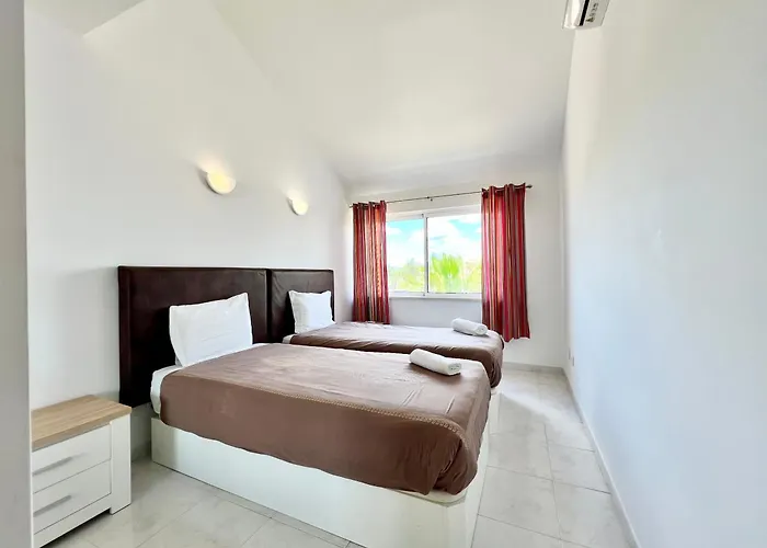 Out - Vilamoura - Duplex Quarteira